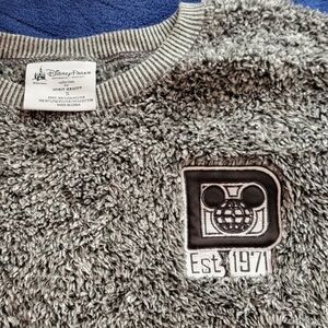 NWOT Disney Parks Sherpa Spirit Jersey Soft & Warm - Dark Gray Size SM MED LG